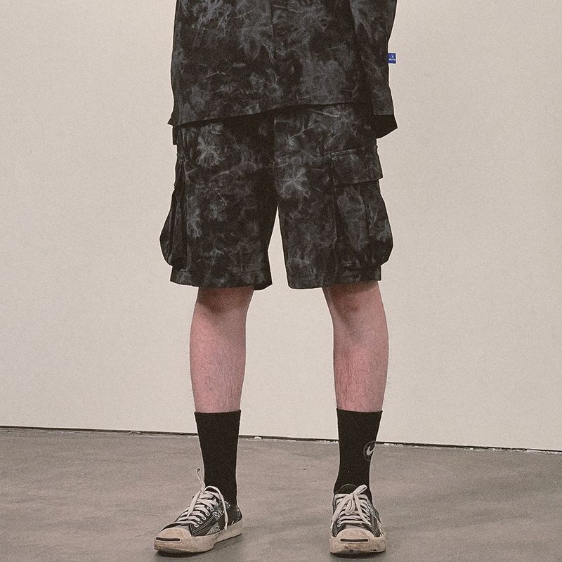 tie-dye cargo shorts_black