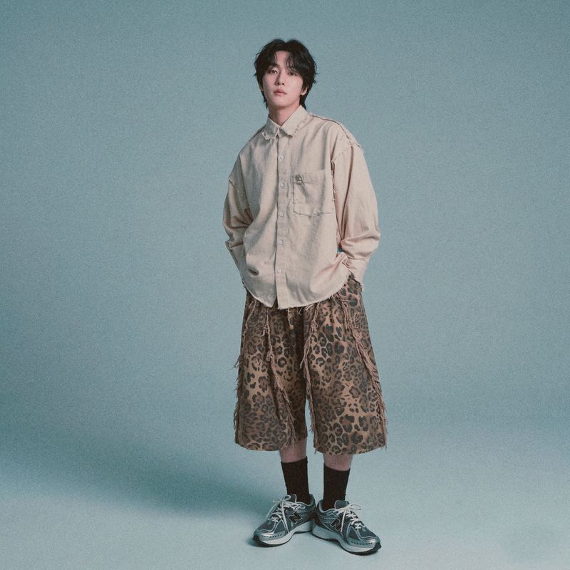 leopard grunge capri shorts_beige