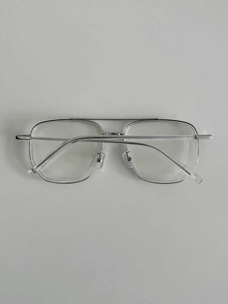 Renton glasses