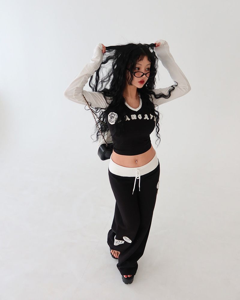 Rose Patch Color Raglan T-shirt