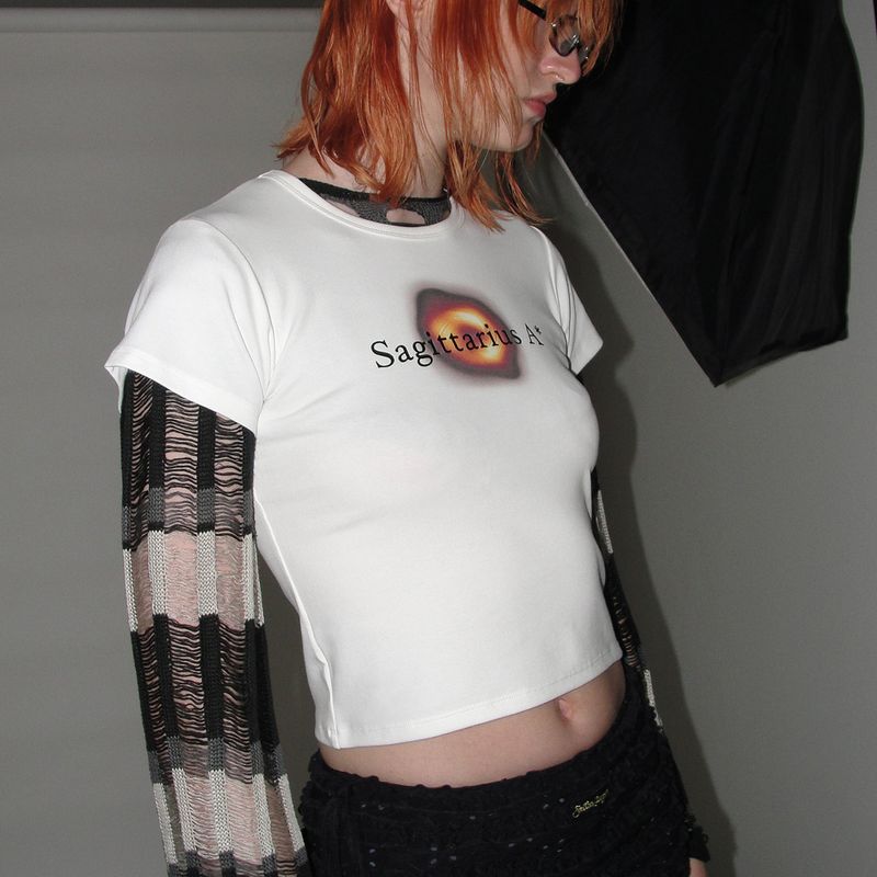 BLACK HOLE TEE