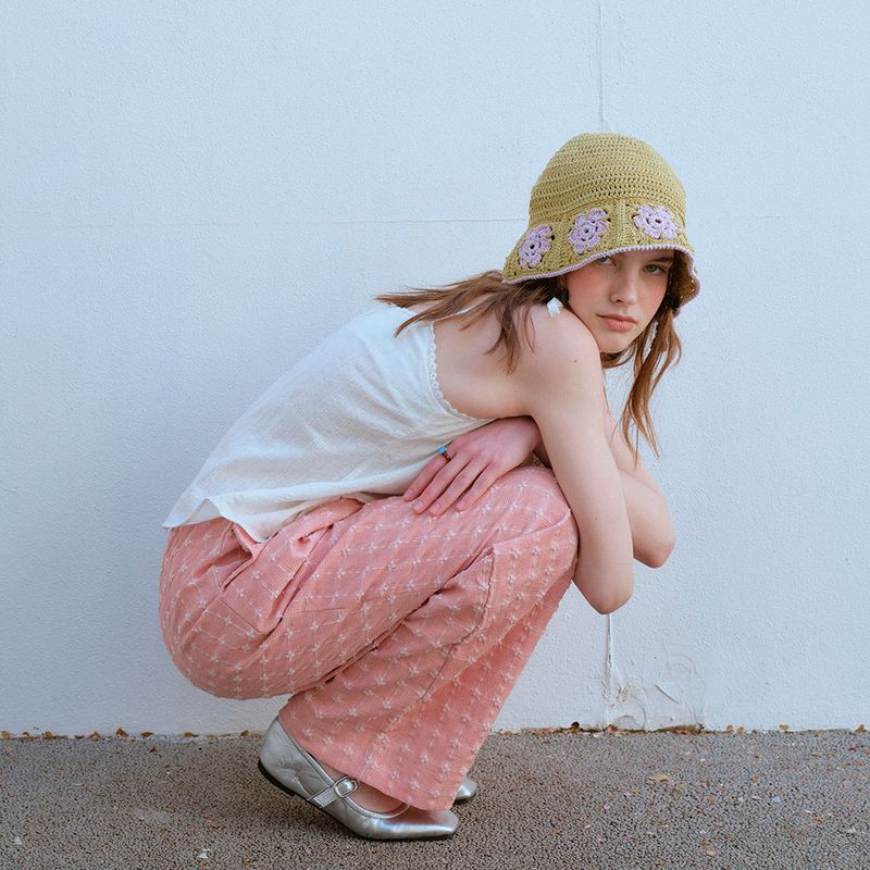 HANDMADE FLOWERS BUCKET HAT