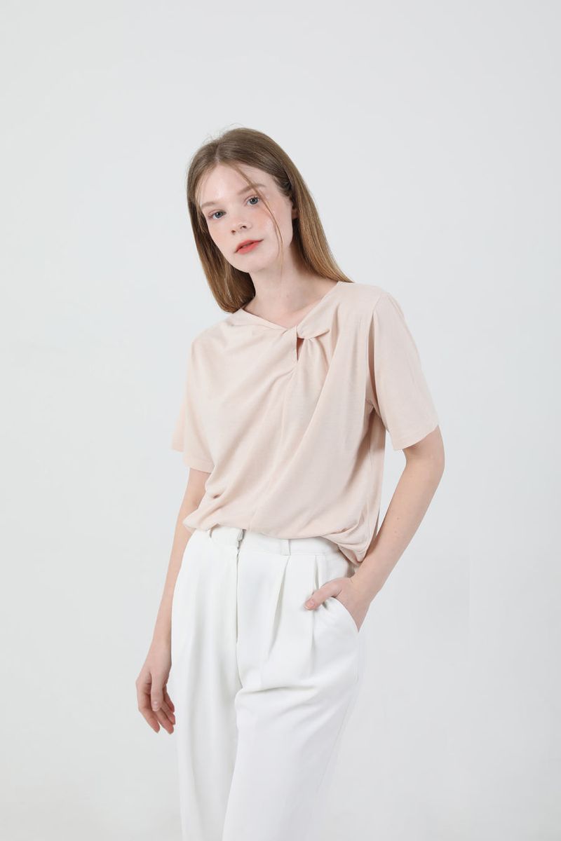 Modern Slit Shirring T-shirt Beige