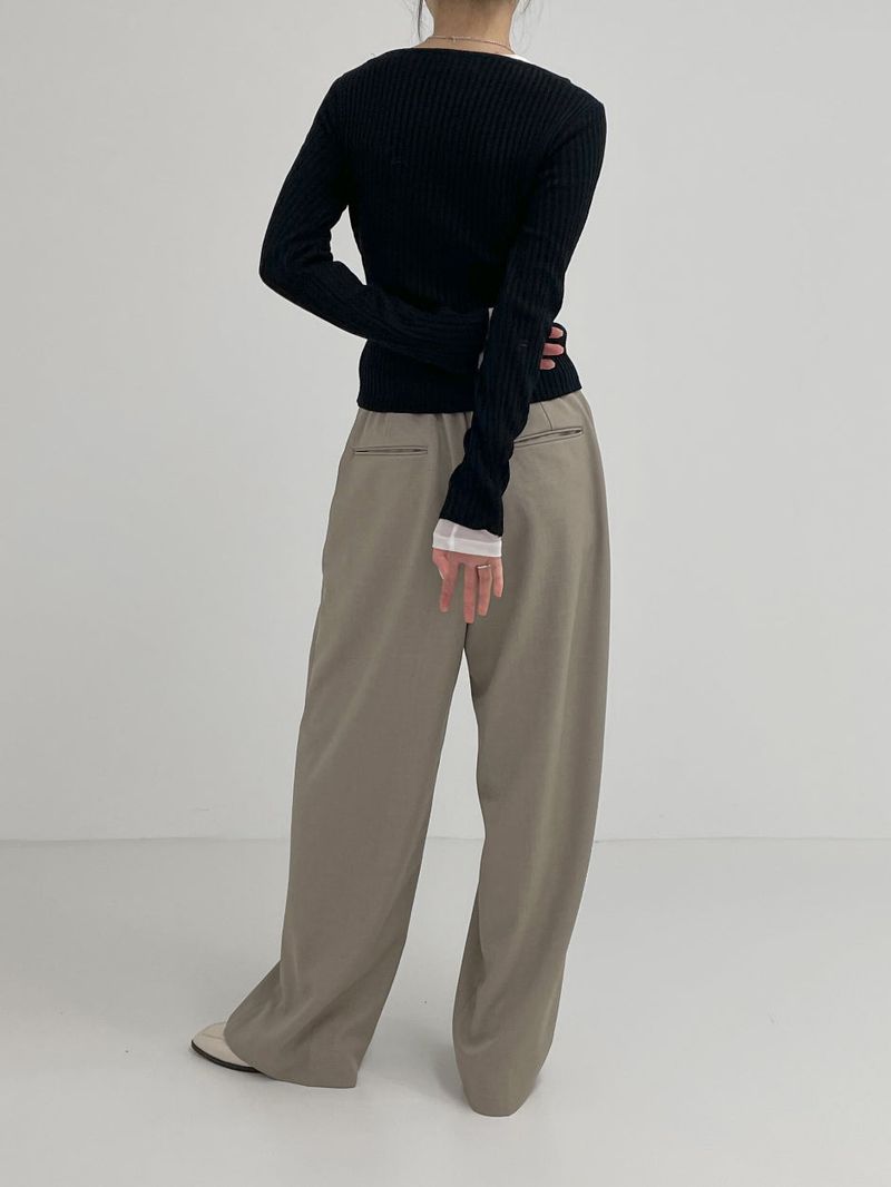 Ray Buckle Wrap Knit