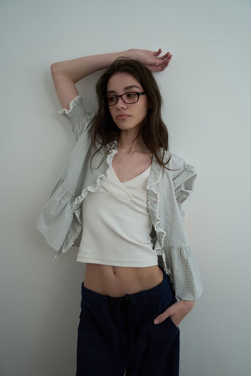 Moi ruffle blouse_check