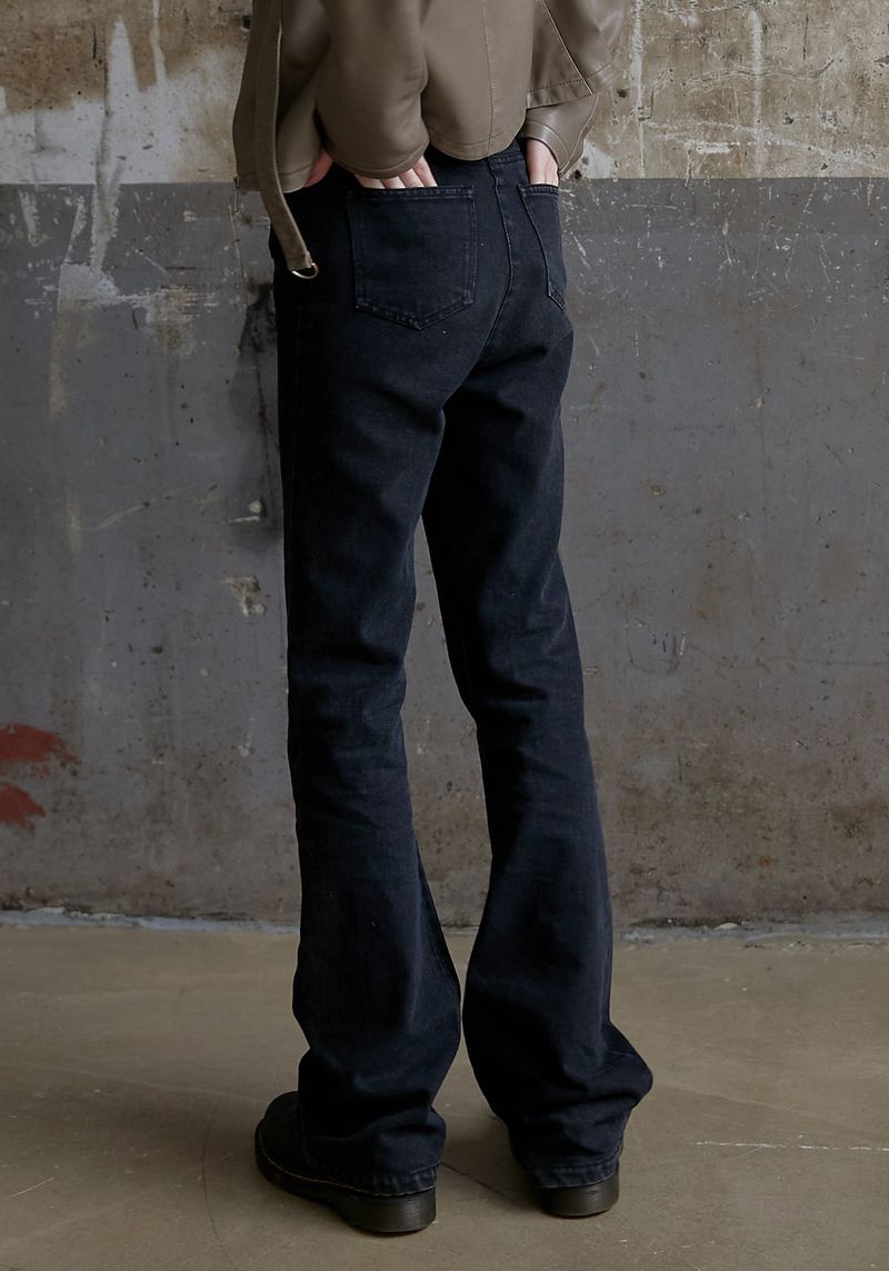 WASHED RIVET DENIM PANTS