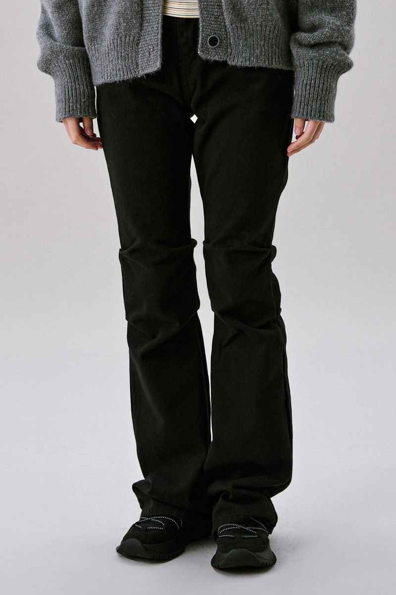 Pintuck Bootcut Pants [Black]