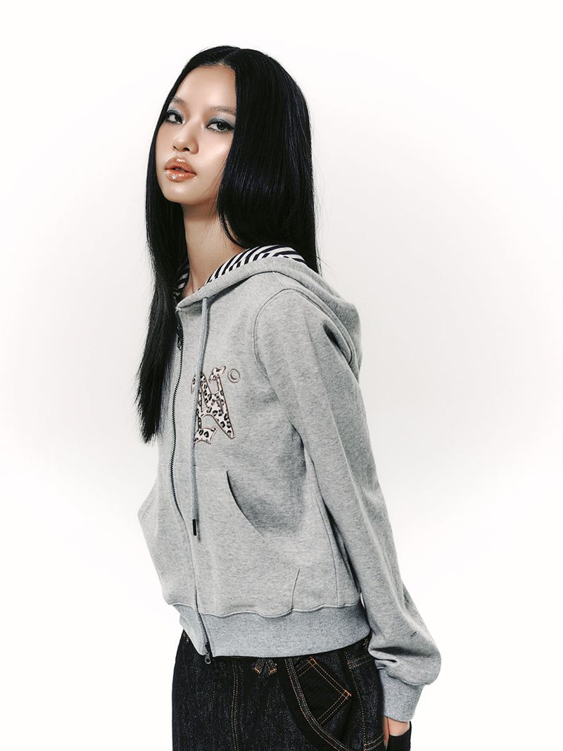 LETTER N HOOD ZIP-UP GREY
