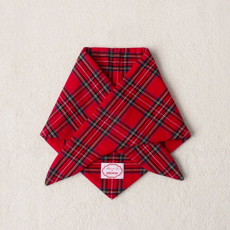SSOKIN(ソキン)の「Padded Shoulder Scarf_Red(Hair Accessories)」