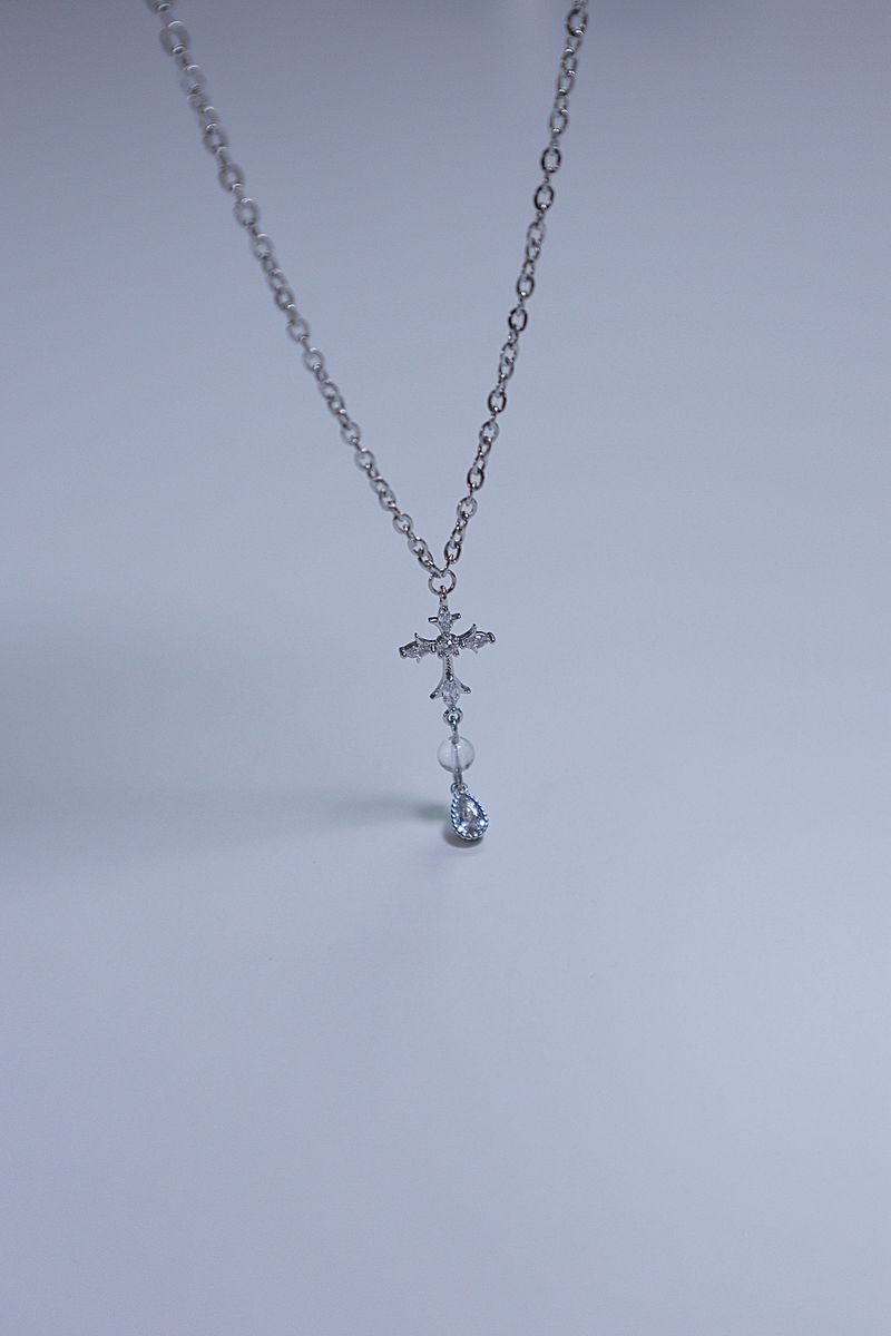 cross water drop transparent gemstone necklace