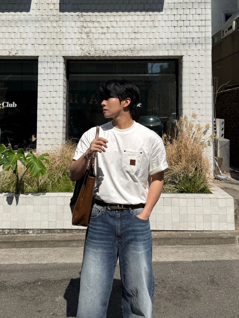 Burning patch walk short sleeve tee