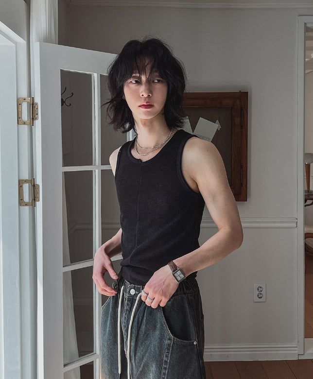 2PLAN(ツープラン)の「Prow Unbalanced Cutting Sleeveless(Tops)」