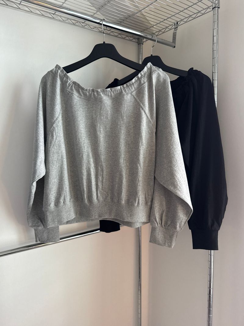 Eddie Off-Shoulder Sweatshirt (2 colors)