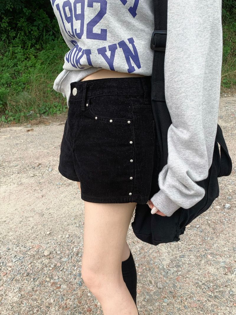 Stud Point Corduroy Short Pants (3c)