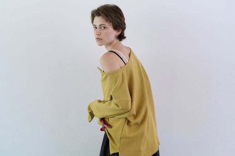 Waffle button t-shirt_mustard
