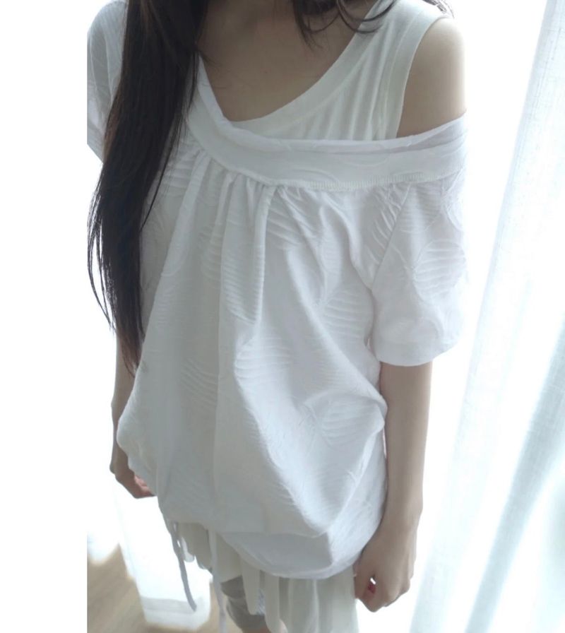 cloud sleeveless