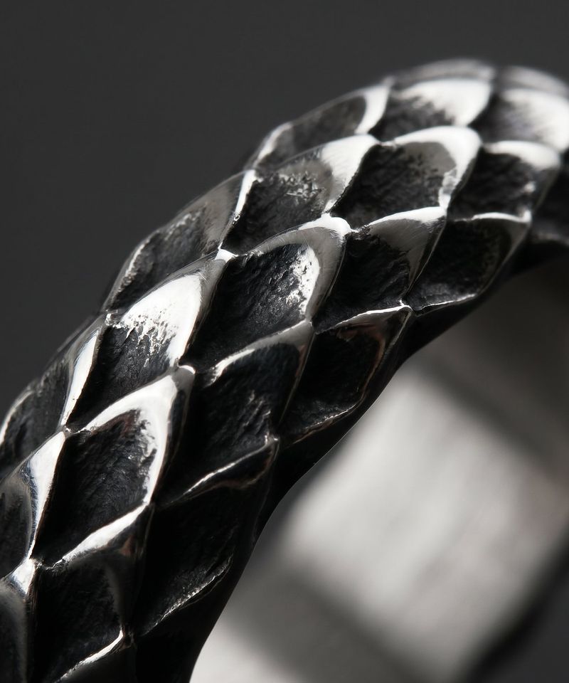 NR-306 Dragon Scale Daily Ring