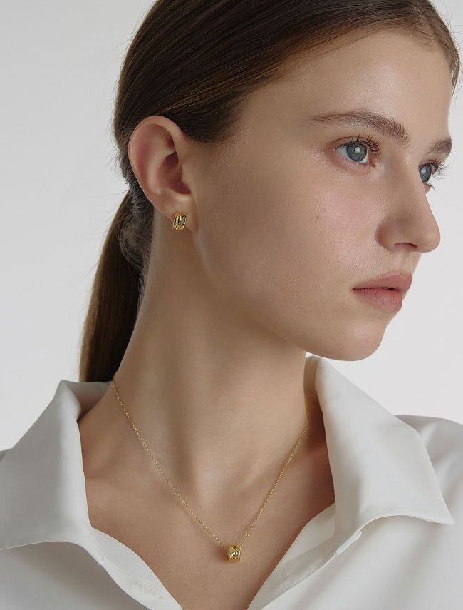 25FW★ Triple Silver Cutout One-Touch Earrings S