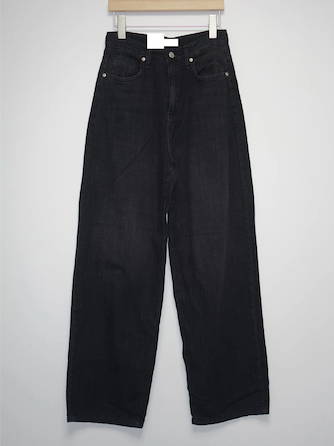 black wide pants