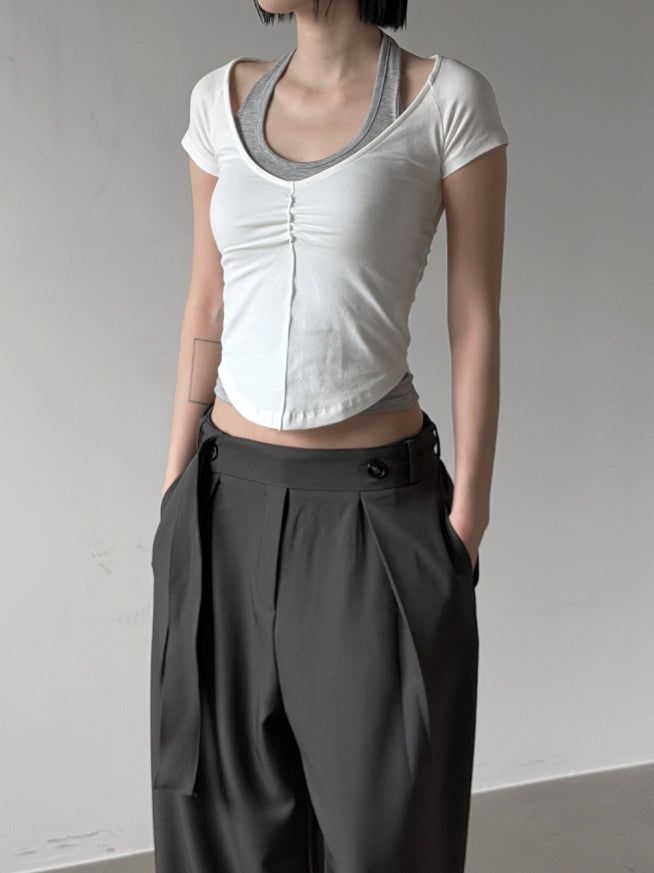 mnem（ムネム）の「Ete Deep V-Neck Shirred Tee（Tops）」