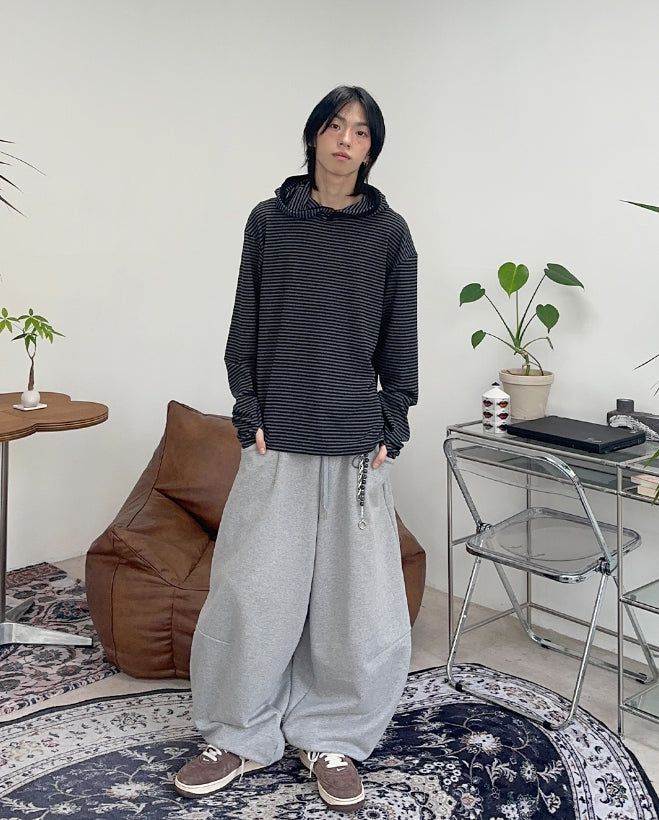 Camor Dart Balloon Sweatpants
