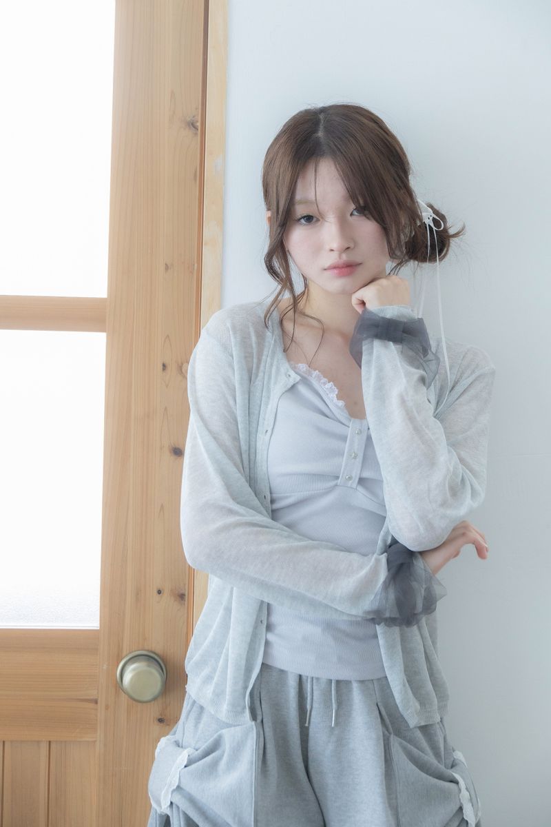 LITALMUTE（リタルミュート）の「ribbon sleeve cardigan(gray)（Tops）」