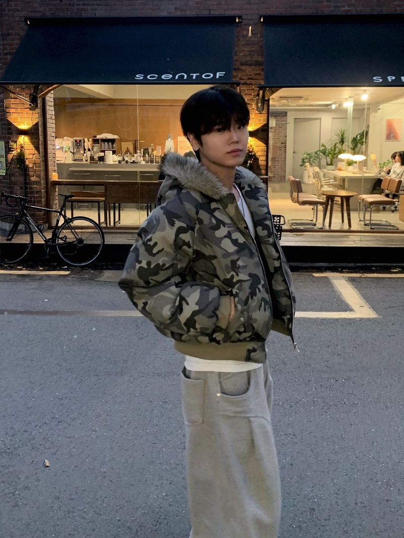 Jean Camo Raccoon Crop Puffer Jacket