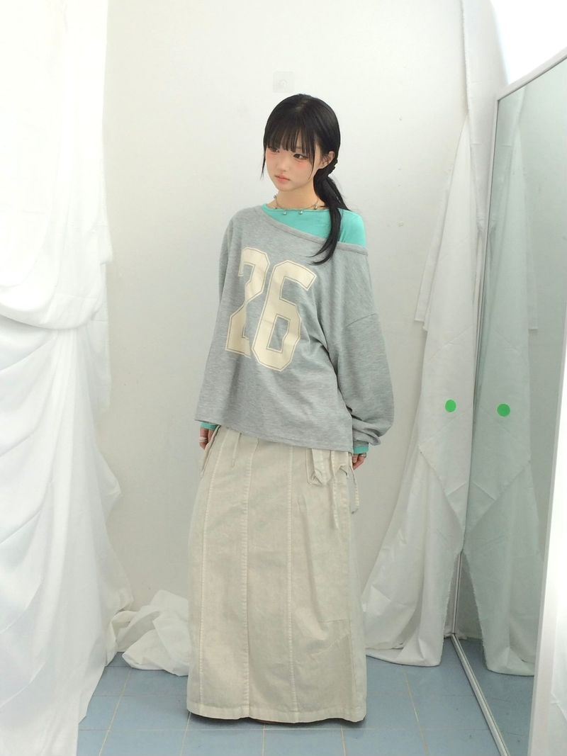 Numbering loose sweatshirt