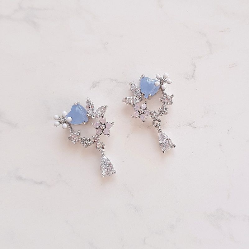 Morning Dew Piercing - Light Blue