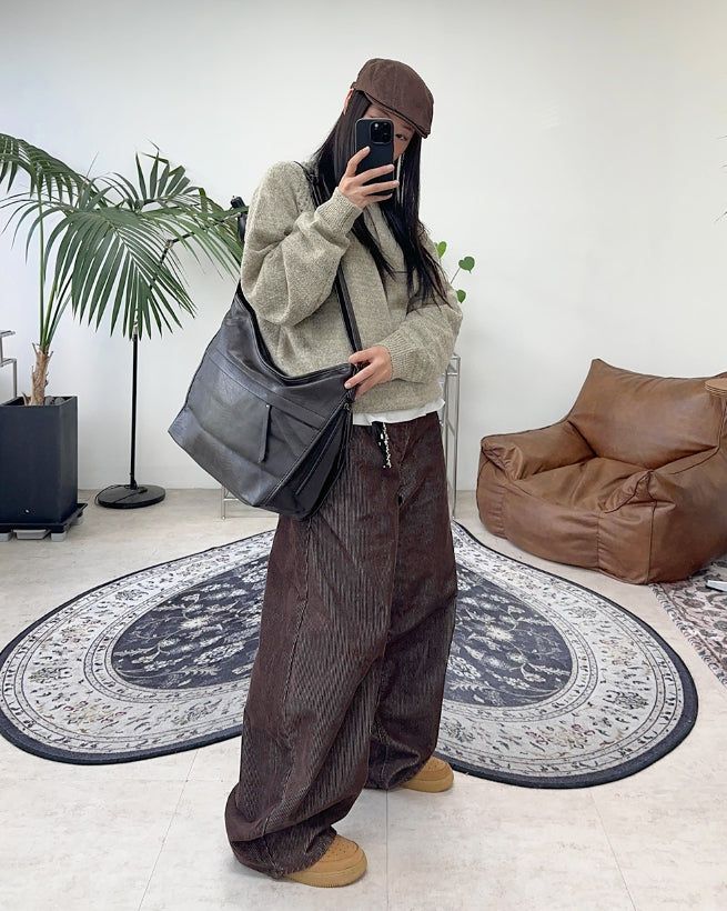Debes Leather Crossbody Bag