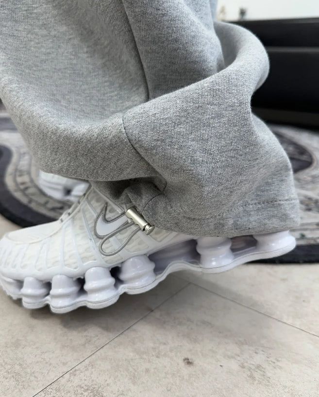 Rickle Yoke Pintuck Sweatpants