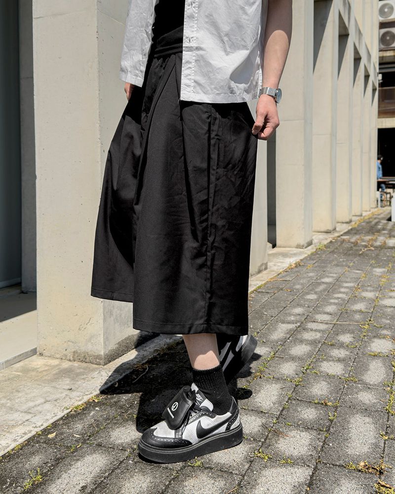 Kai Twin-Tuck Bermuda Slacks