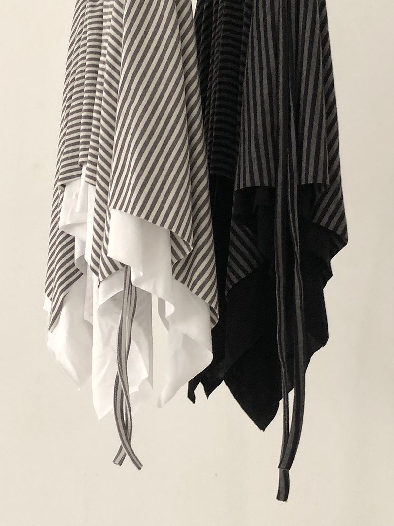 Side Strap Stripe Unbal Skirt