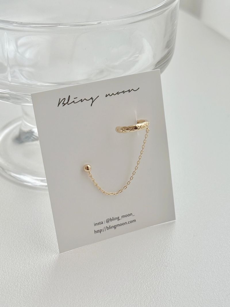 Amber Ring Two-Pin Ear Cuff Earrings / 3 Colors / Daily Simple Chain