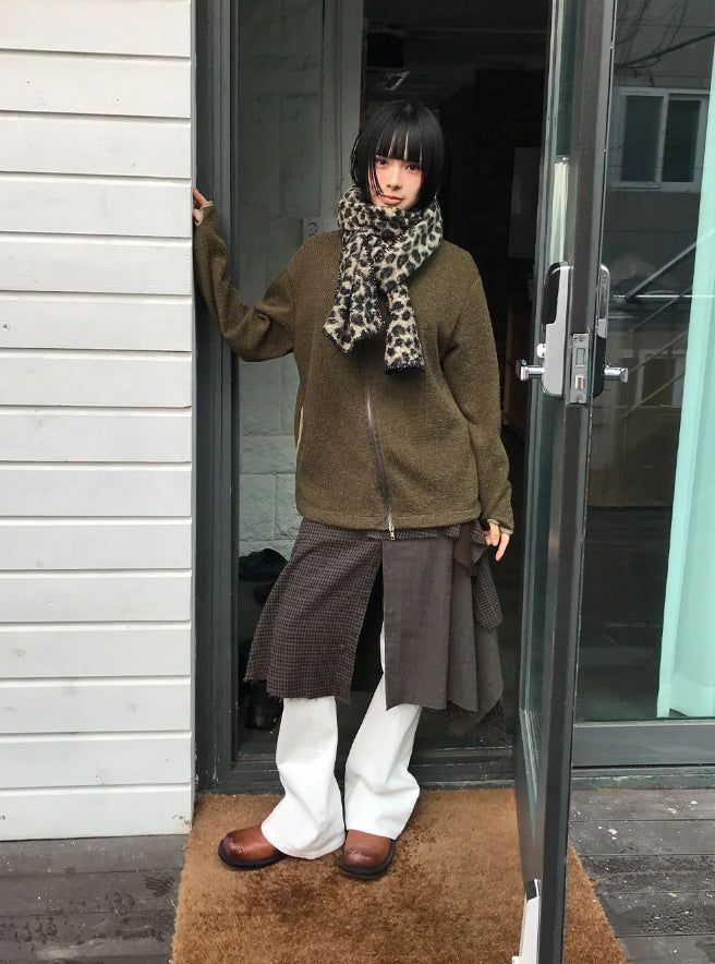 BUTTON PLAY PANEL SKIRT