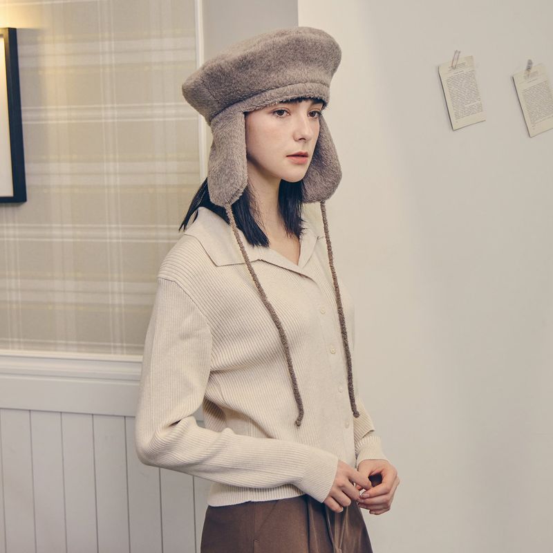 VA Stud Fly Wool Beret / Beige