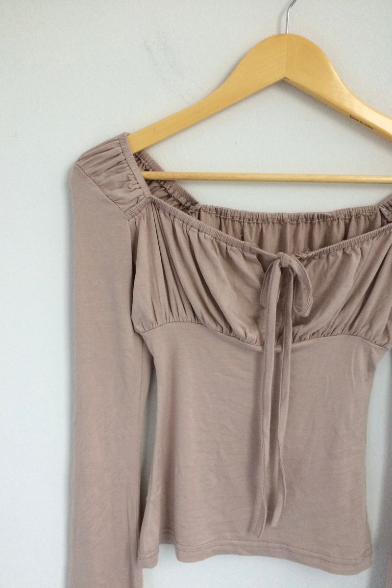 Slim Fit Ribbon Shirring Top