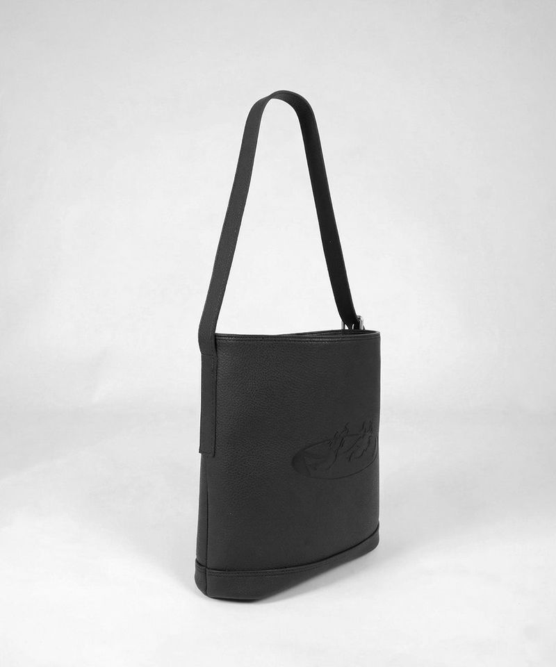 Alyssa_Embossed Black_Eye