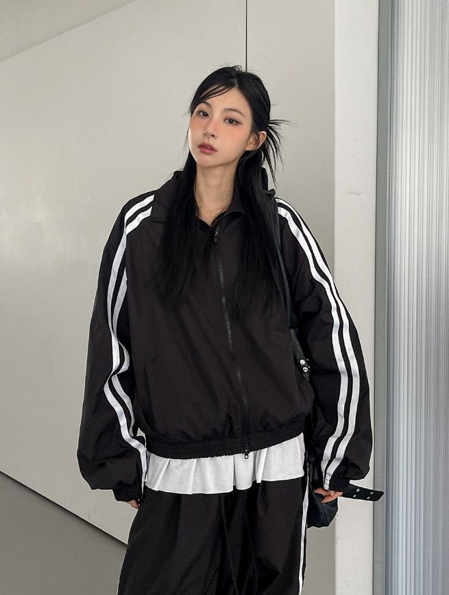 ULAN(ユレン)の「Tudi Diagonal Track Nylon Wind Jumper(Jackets/Outerwear)」