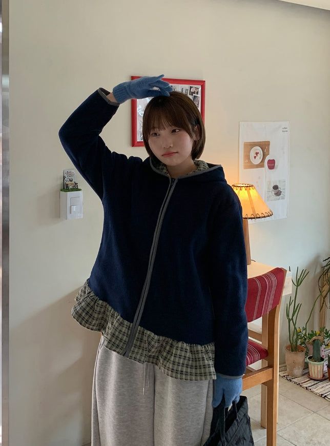 BAON（バオン）の「Amanti Check Frill Hood Fleece Zip-Up Jumper（Jackets/Outerwear）」