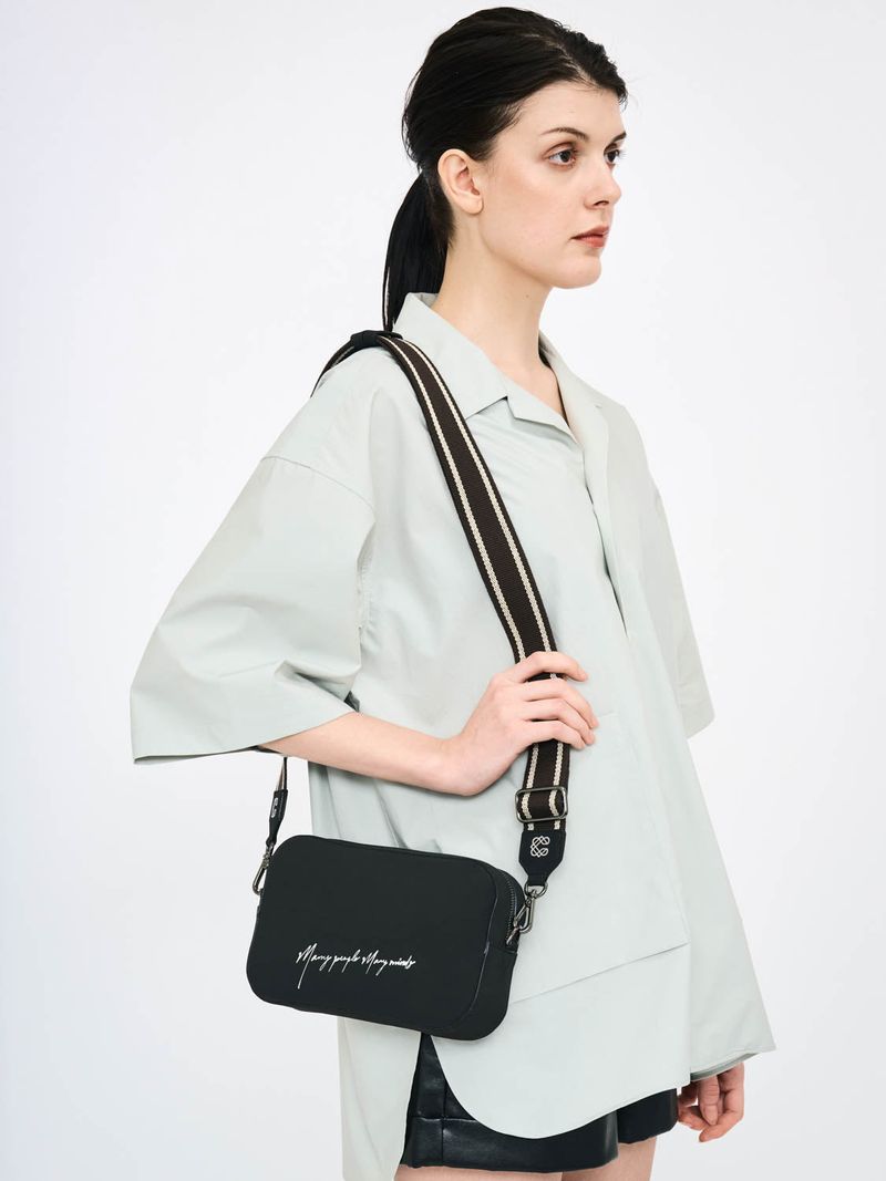 Corn Leather Graphic Camera Bag