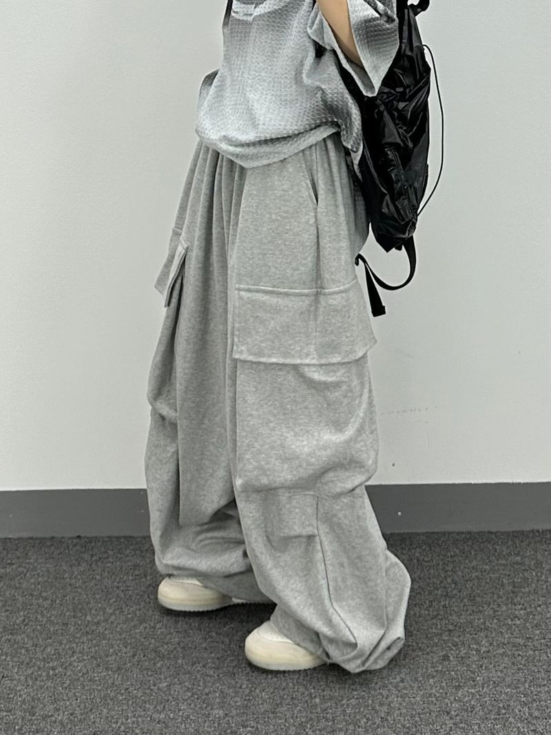 mild cargo long pants