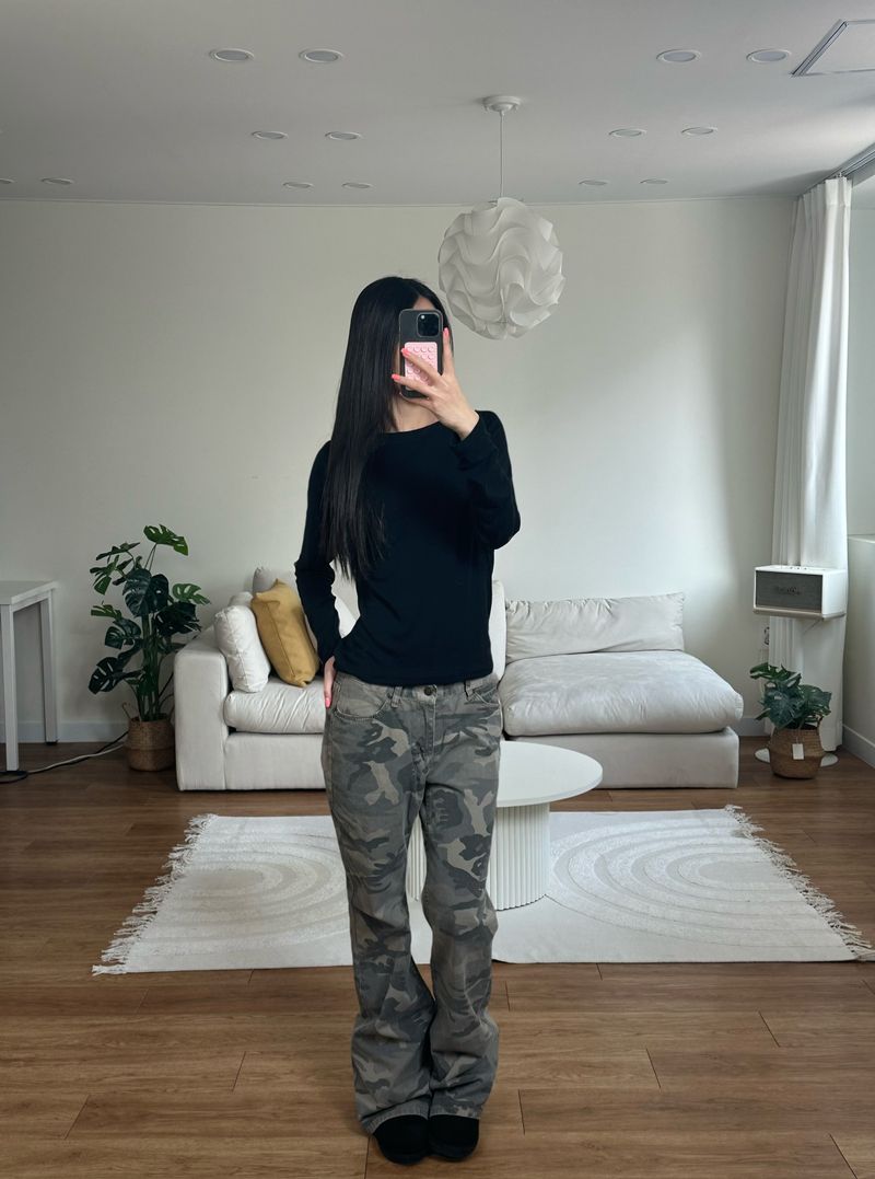 silky basic tee