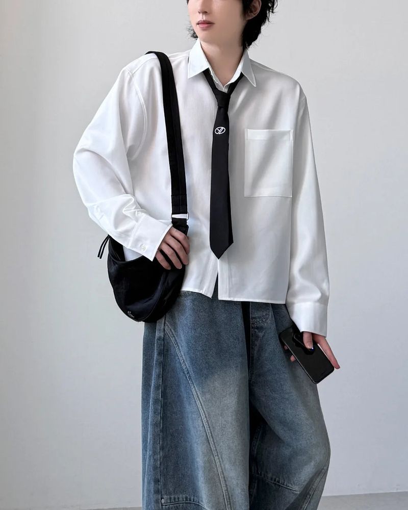Odd Basic Cropped Shirt