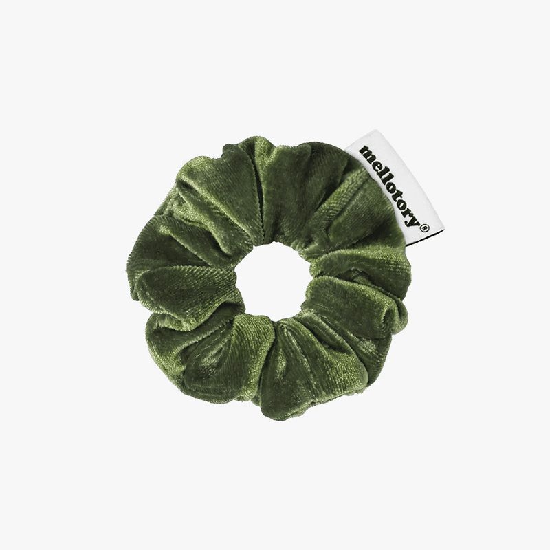 mellotory（メロートリー）の「MINI VELVET SCRUNCHIE (OLIVE)（Hair Accessories）」