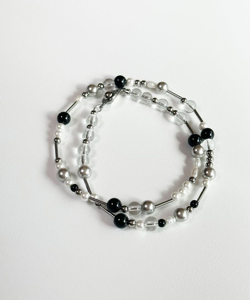 blackhole necklace