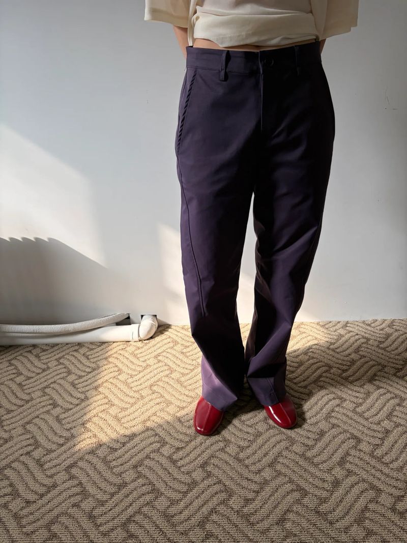 line curved bootcut