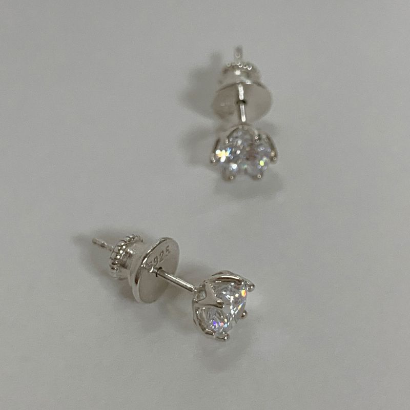 Tuia Earring