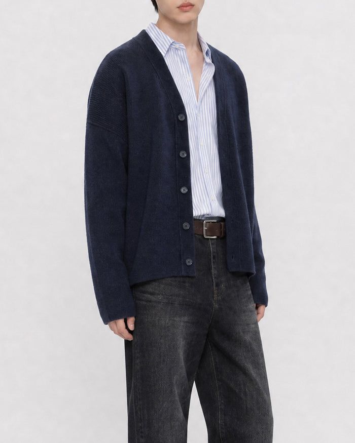 (UNISEX) Knitted V-Neck Cardigan