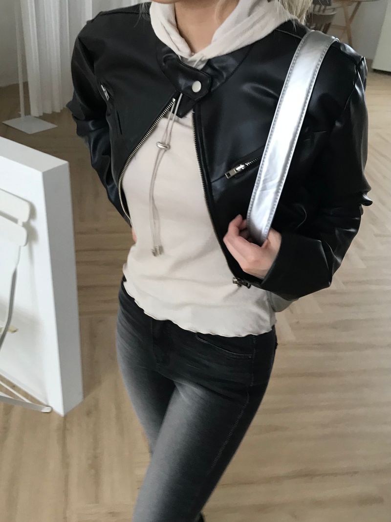 Block crop leather jacket